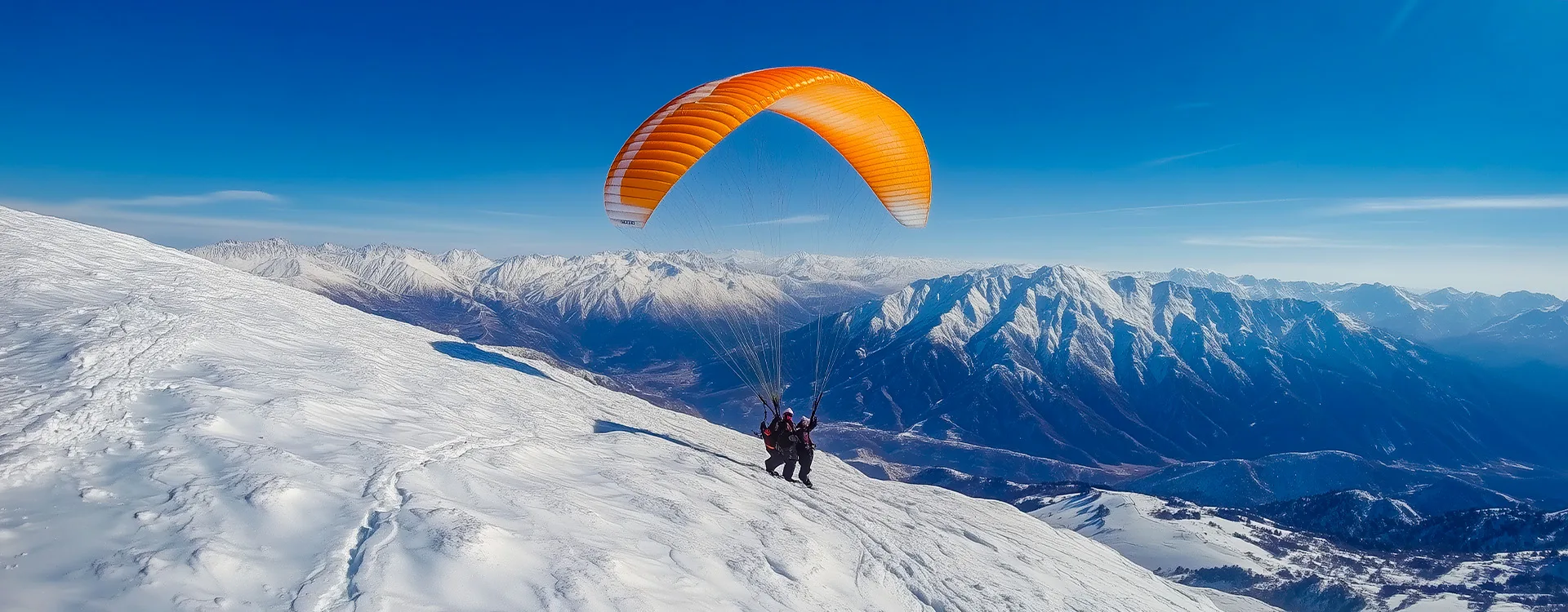 Paragliding Solang Valley Manali Himachal Pradesh mountains