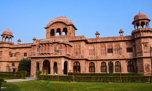 Lalgarh Palace