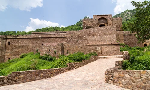 Bhangarh Fort (Day Trip)