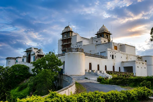 Sajjangarh (Monsoon Palace)