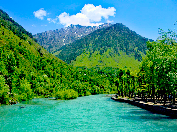 Pahalgam Betaab Valley