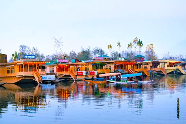 4 days Kashmir Glimpses tour