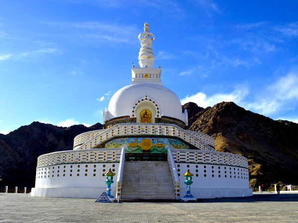 Shanti Stupa