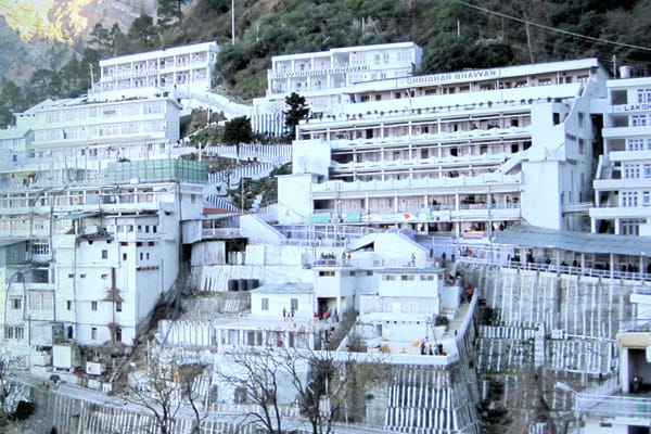 Kashmir with Vaishno Devi tour